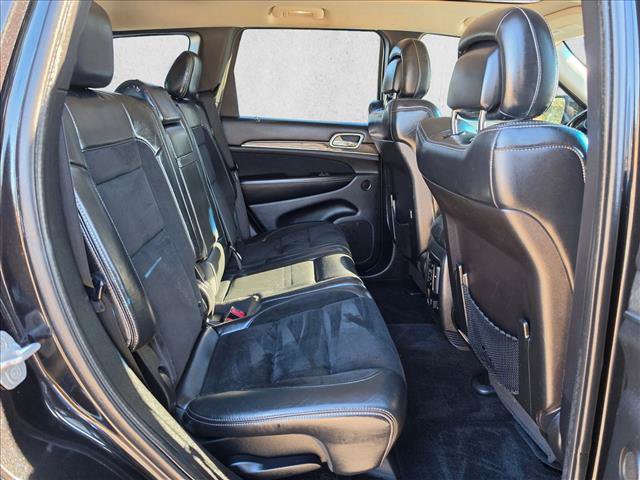 Used 2012 Jeep Grand Cherokee SRT8 w/ Luxury Group II AWD/4WD image 12
