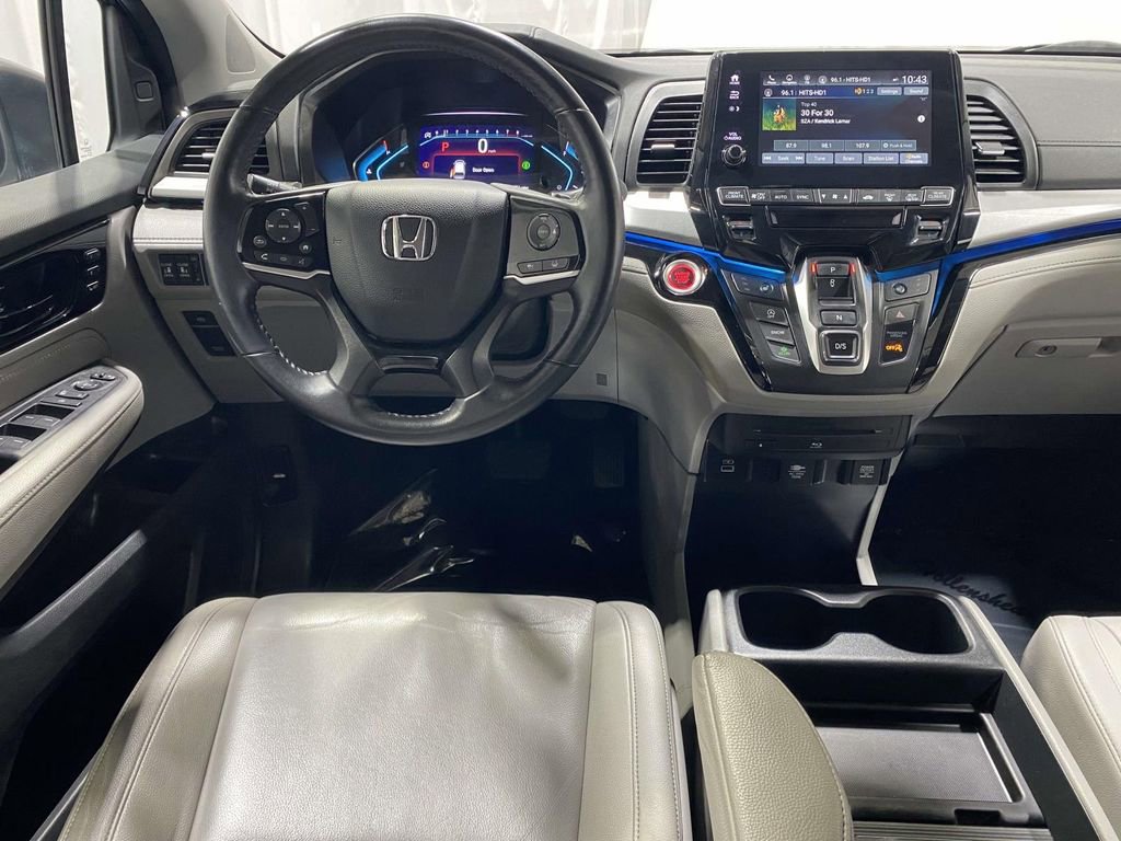 Used 2023 Honda Odyssey Touring image 10