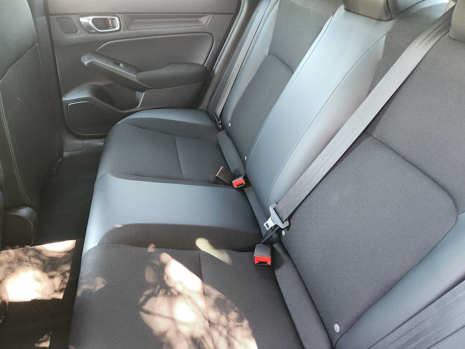 Used 2023 Honda Civic Sport image 28