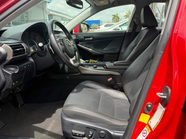 Used 2016 Lexus IS 200t w/ Premium Package RWD image 10