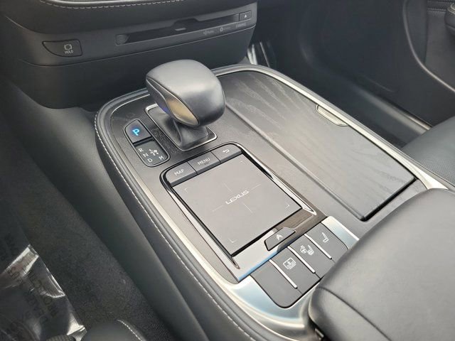 Used 2021 Lexus LS 500 AWD w/ Accessory Package (Z1) image 33