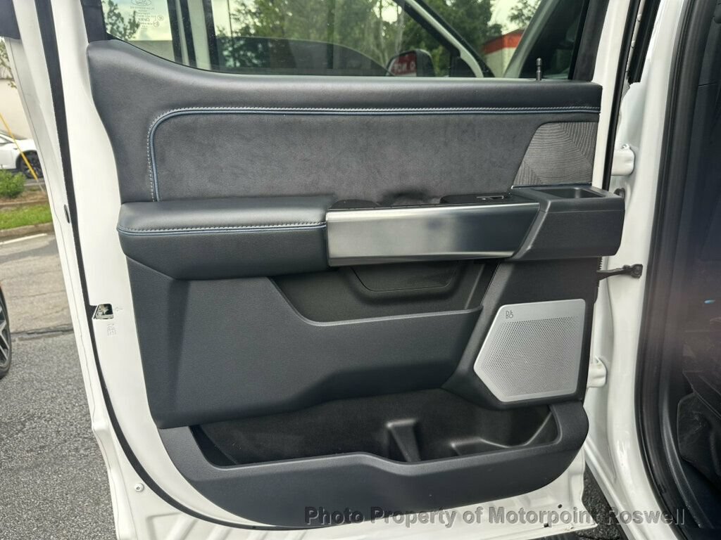 Used 2025 Ford F350 Platinum AWD/4WD image 32