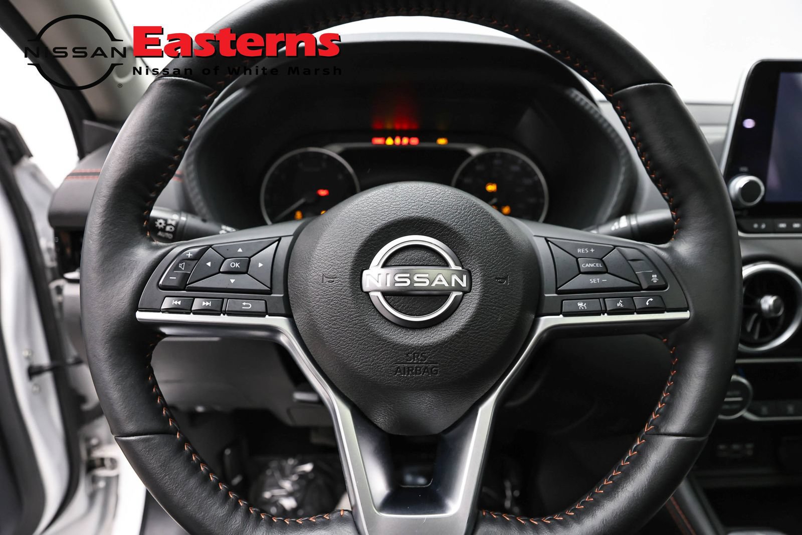 Used 2024 Nissan Sentra SR w/ SR Premium Package FWD image 10