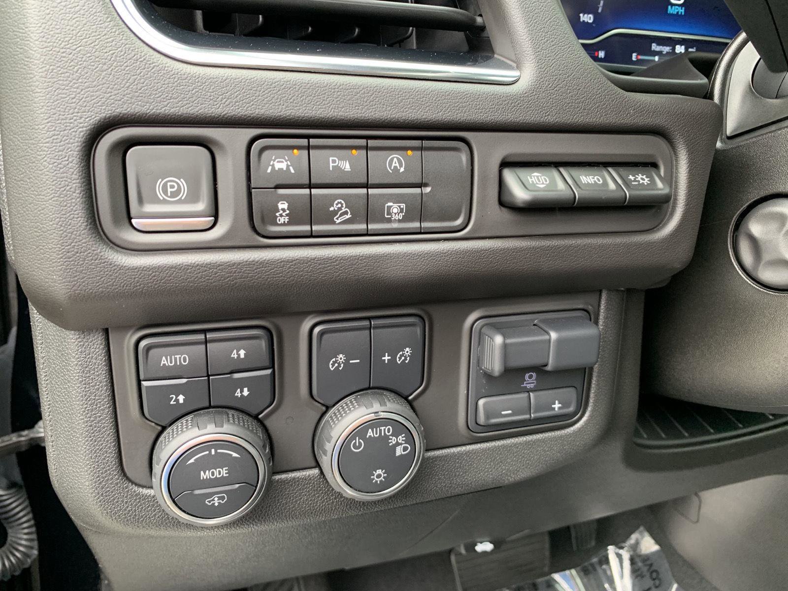 Used 2023 Chevrolet Tahoe High Country image 24