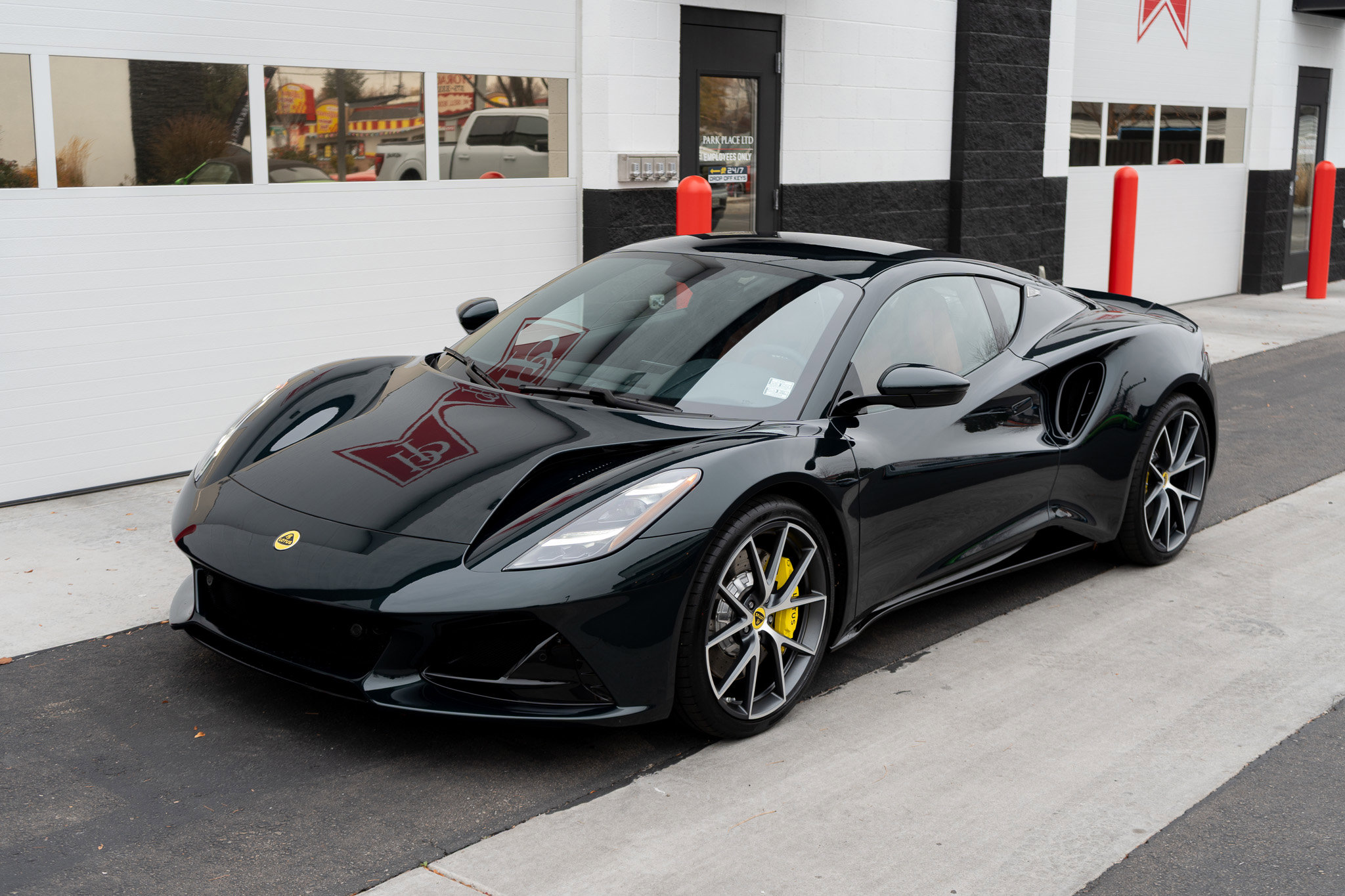 Used 2025 Lotus Emira image 44