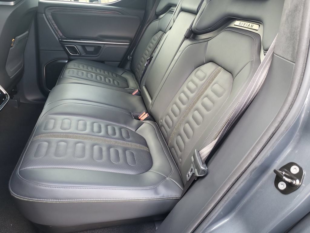 Used 2022 Rivian R1T Launch Edition AWD/4WD image 15