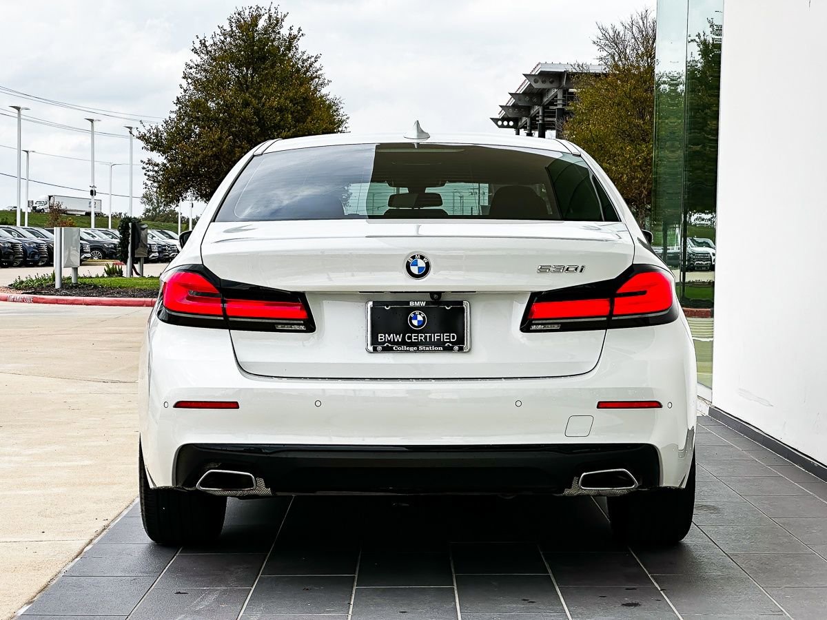 Certified 2022 BMW 530i 530i w/ Premium Package image 6