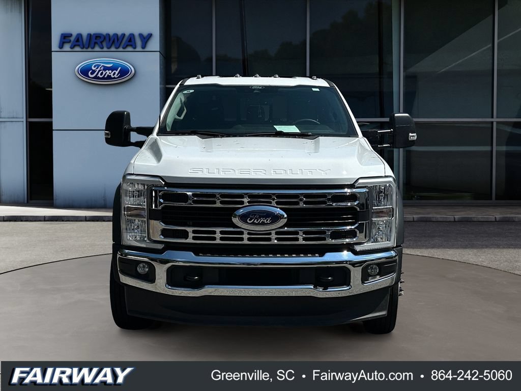 Used 2025 Ford F450 XL w/ XL Chrome Package AWD/4WD image 2
