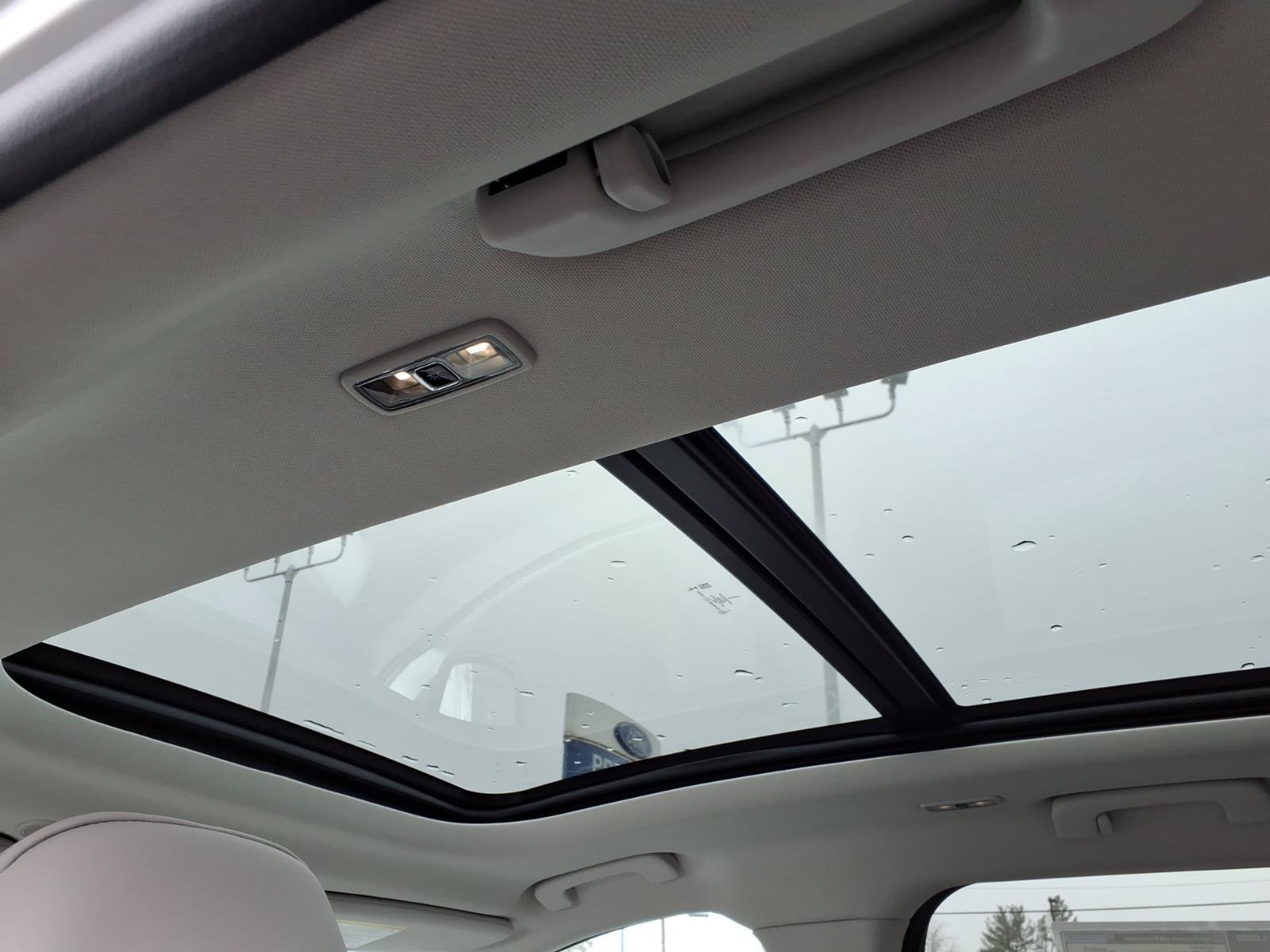 New 2026 Lincoln Aviator AWD w/ Jet Appearance Package image 5