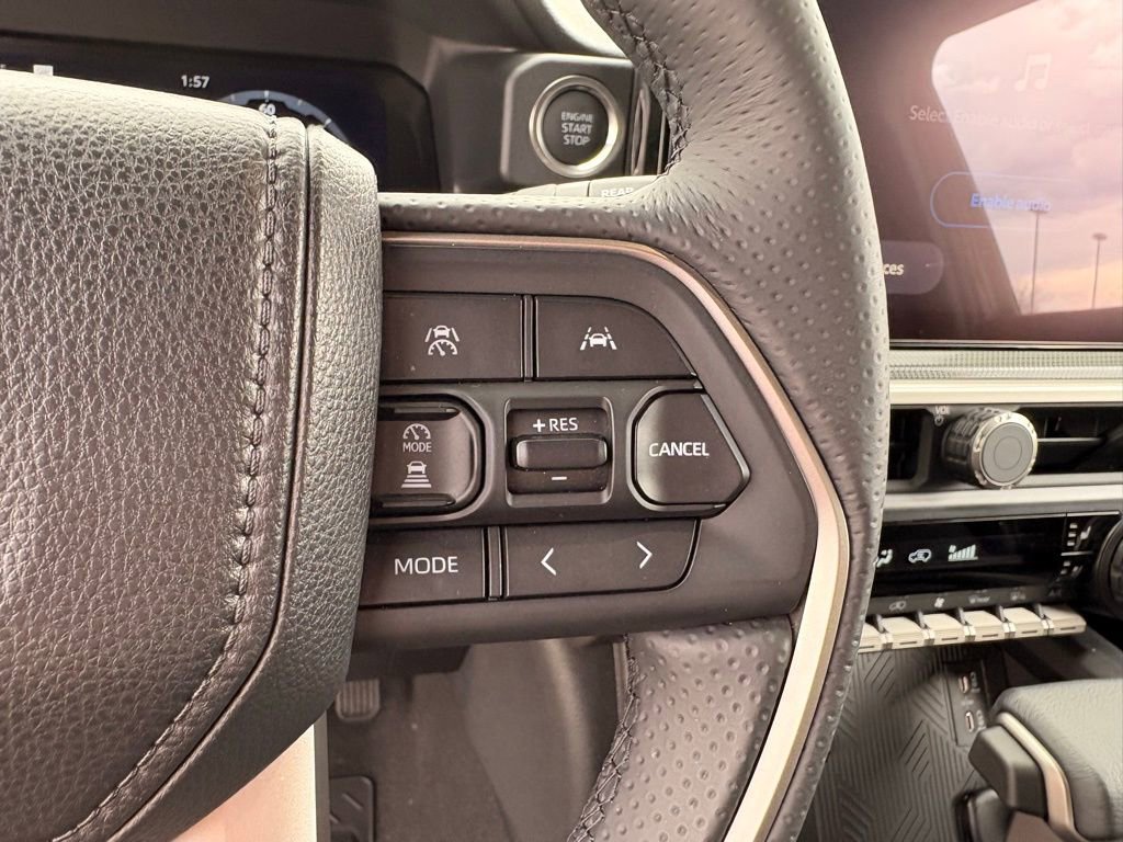 Used 2025 Toyota 4Runner Limited image 24