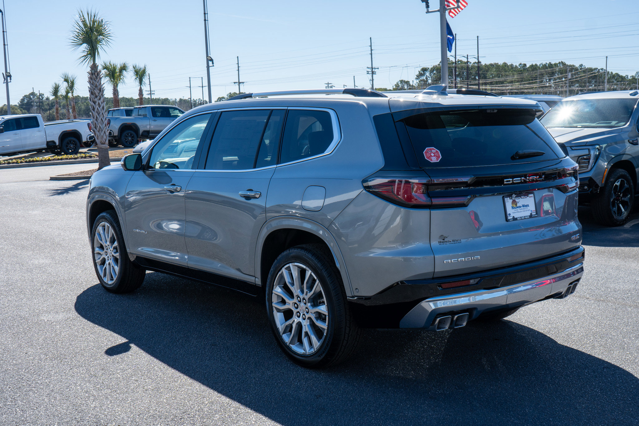 New 2026 GMC Acadia Denali w/ Super Cruise Package FWD image 5