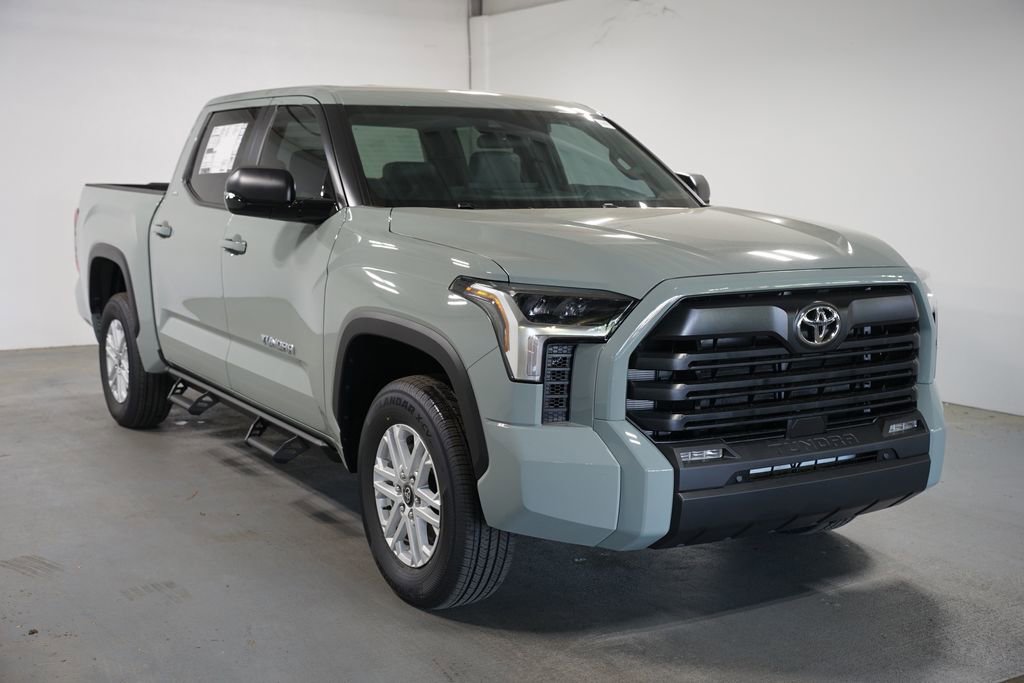 New 2026 Toyota Tundra SR5 AWD/4WD image 3