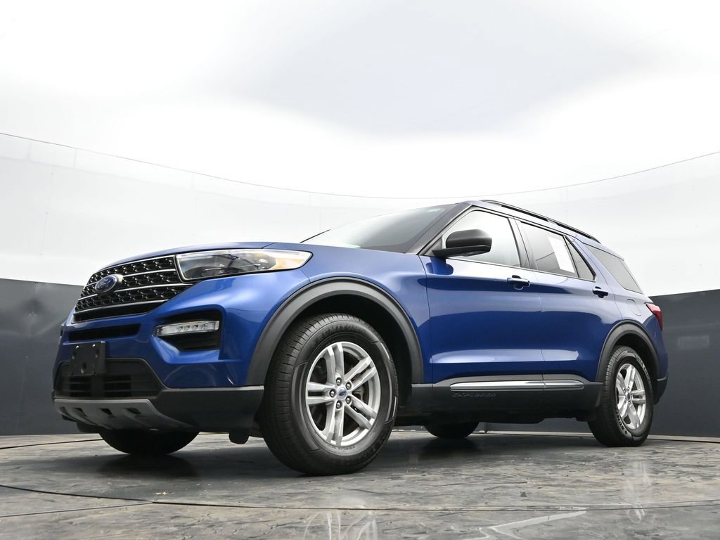Used 2022 Ford Explorer XLT w/ Equipment Group 202A RWD image 44