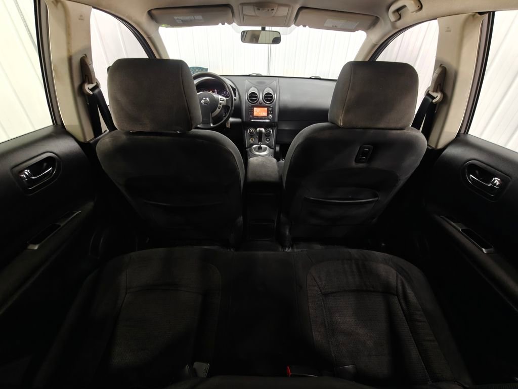 Used 2011 Nissan Rogue SV image 26