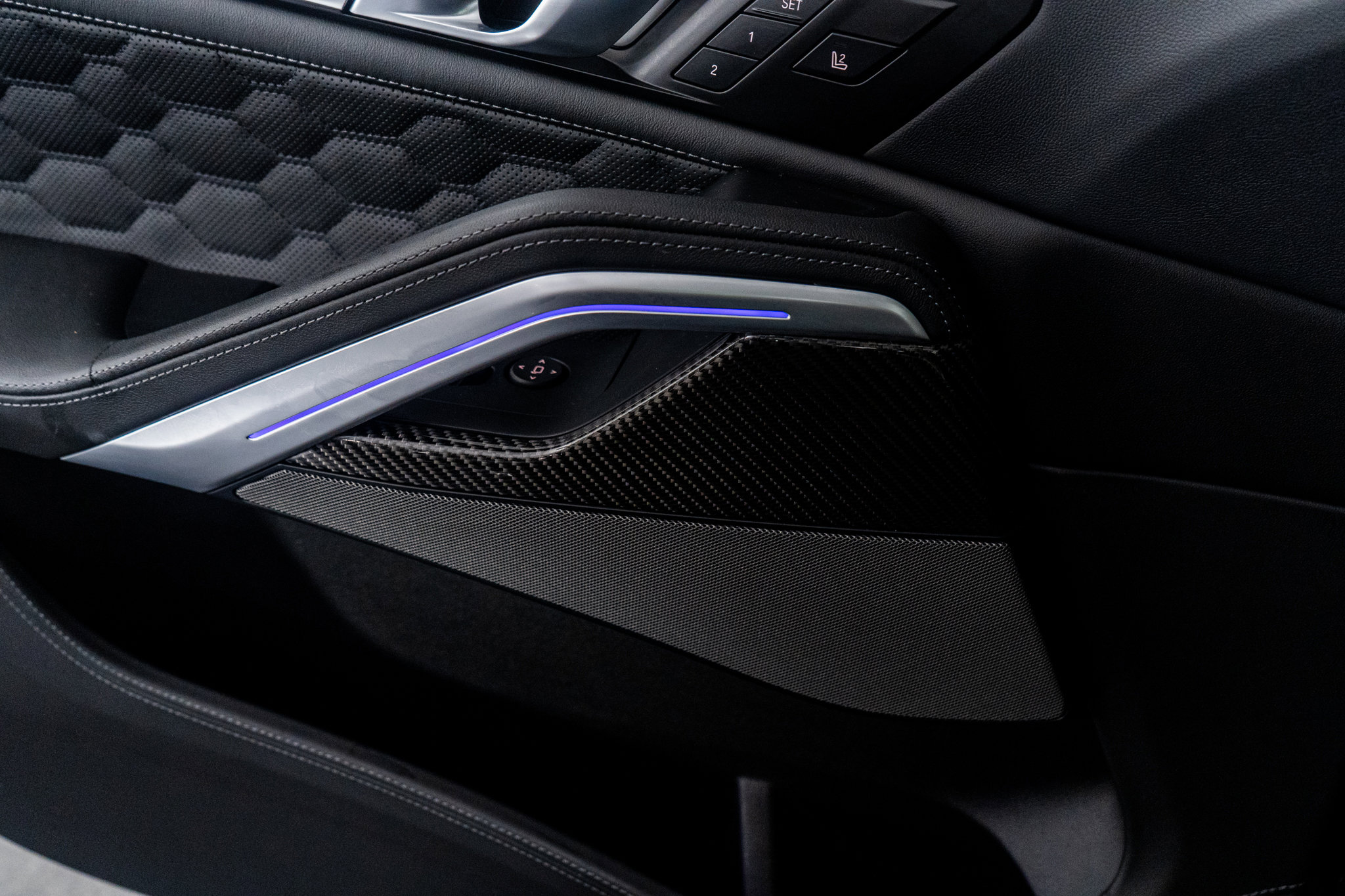 Used 2025 BMW X6 M Competition image 49