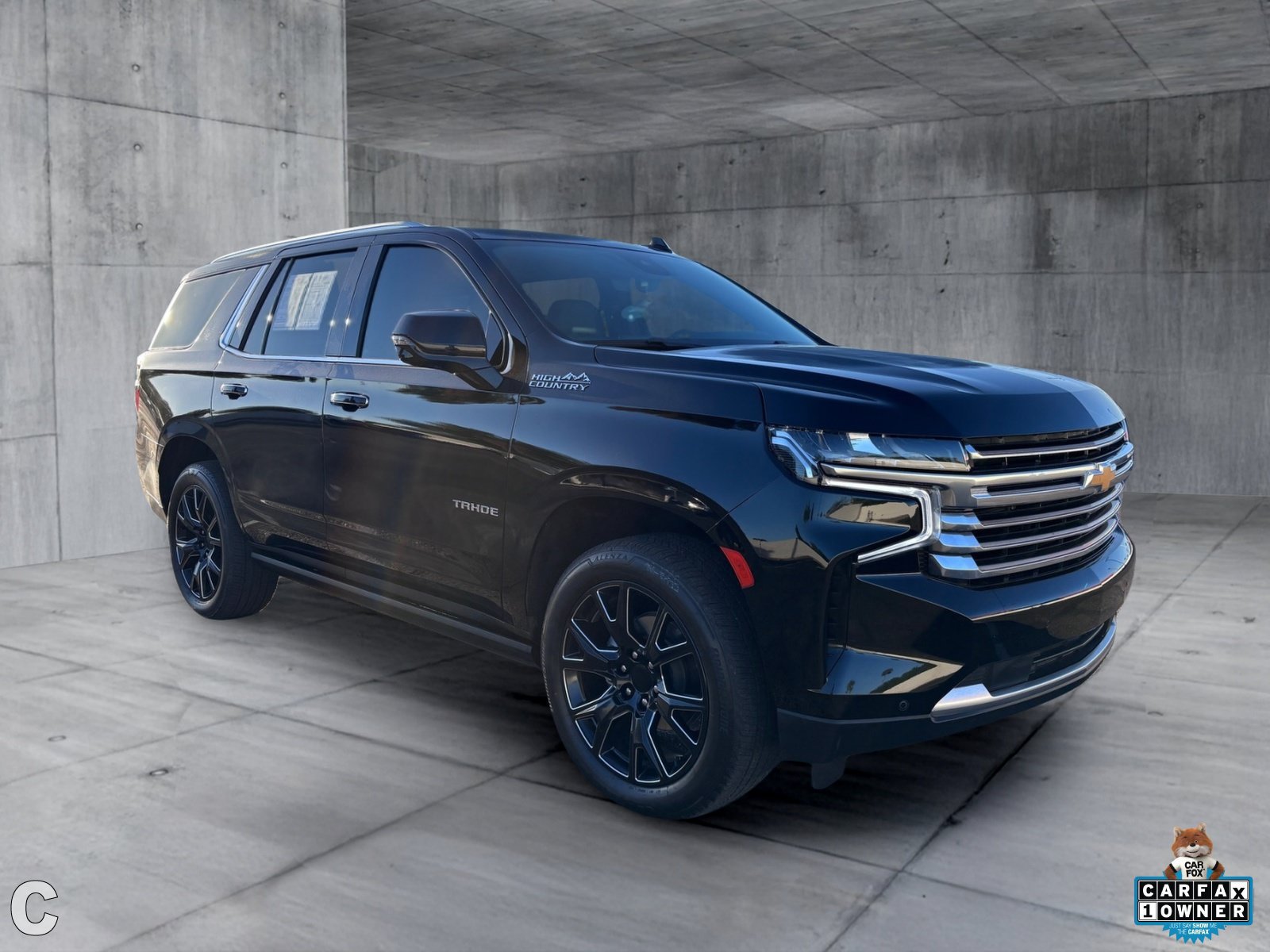 Certified 2024 Chevrolet Tahoe High Country AWD/4WD image 9