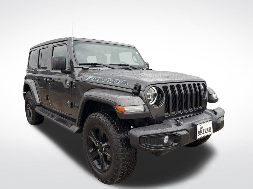 Used 2022 Jeep Wrangler Unlimited Sahara image 9