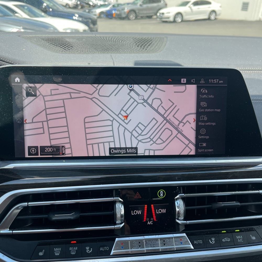 Used 2019 BMW X7 xDrive40i w/ Premium Package AWD/4WD image 9