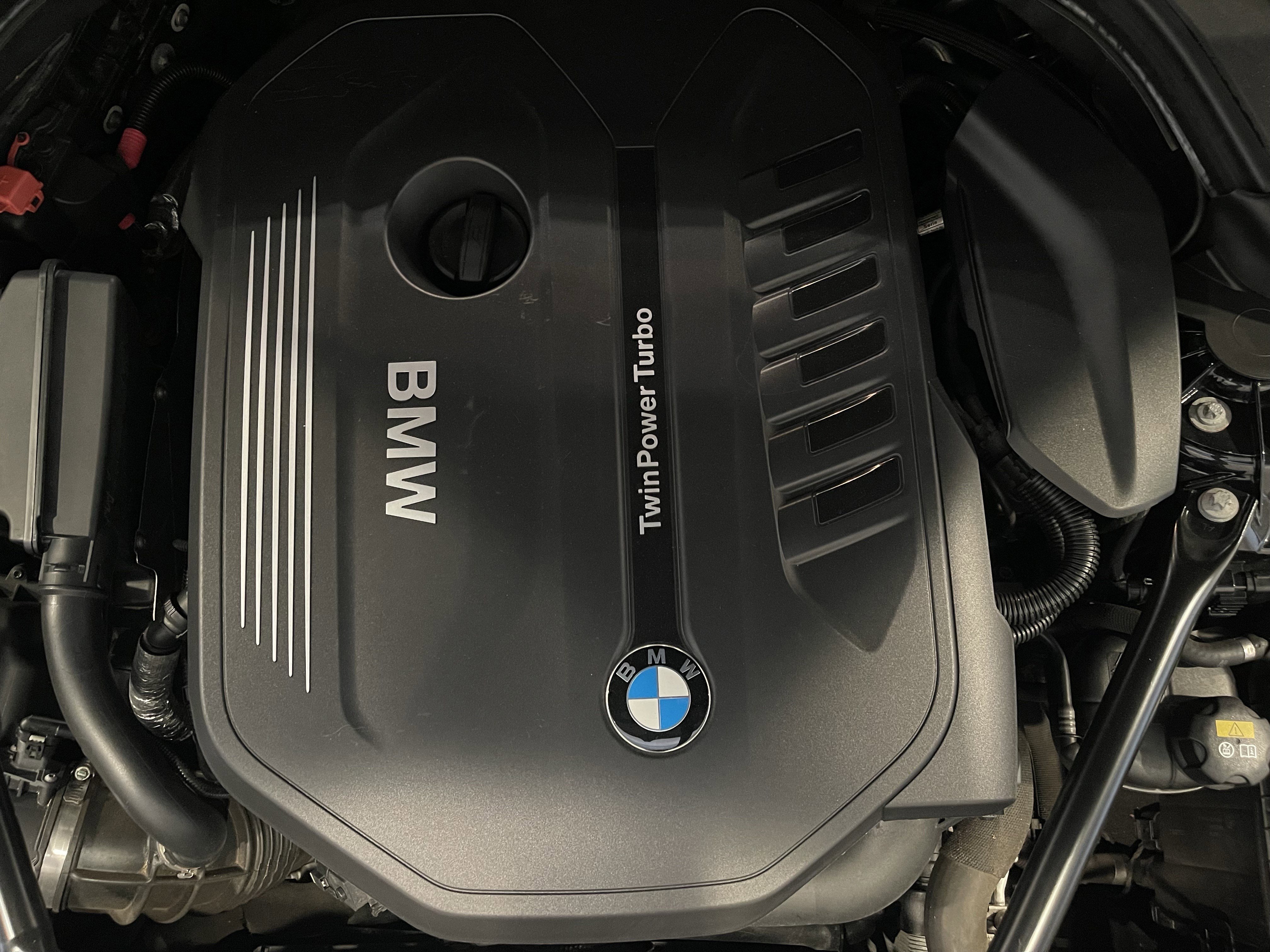 Used 2018 BMW 640i Gran Turismo xDrive AWD/4WD image 26