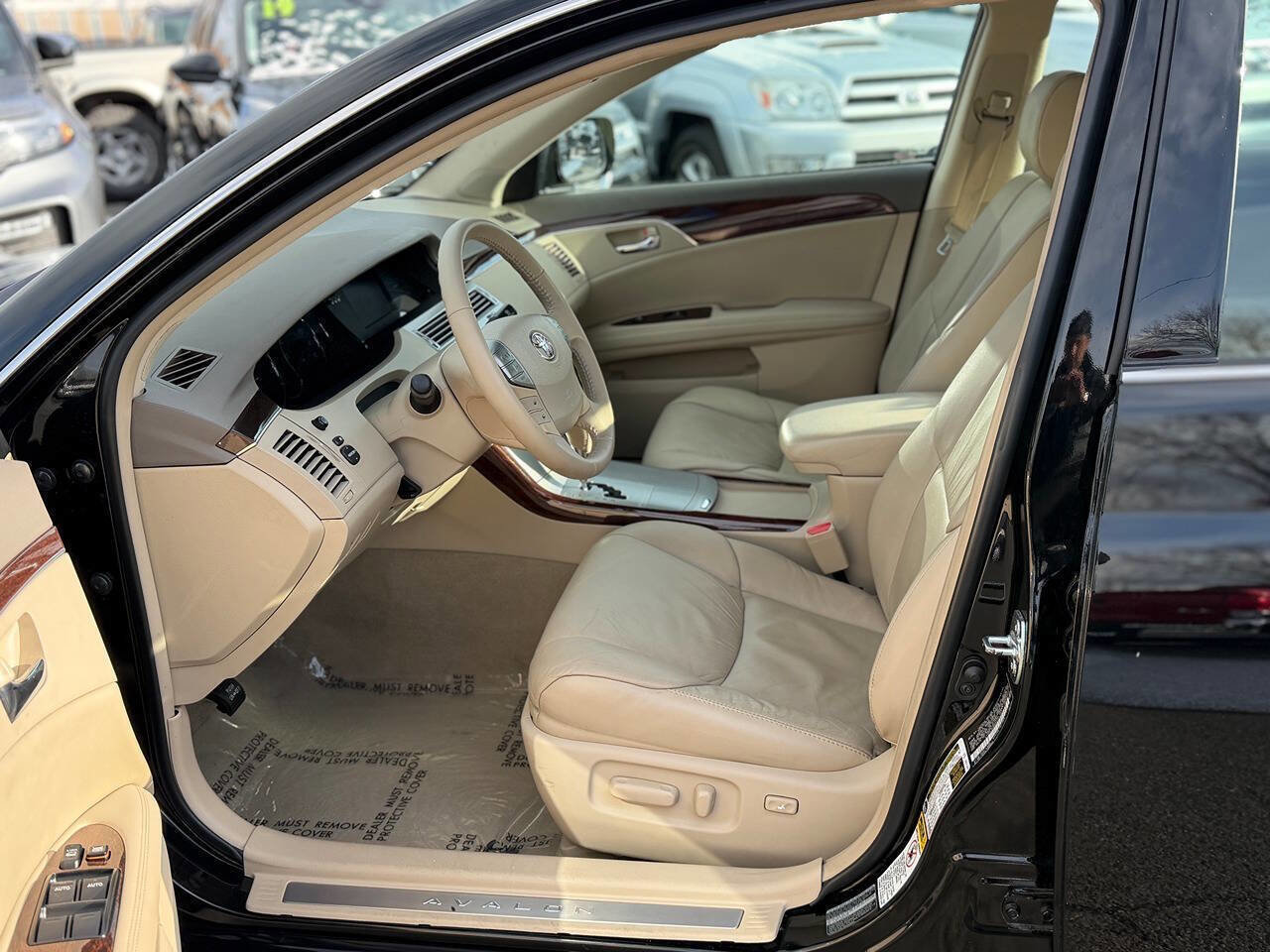 Used 2008 Toyota Avalon XLS image 75