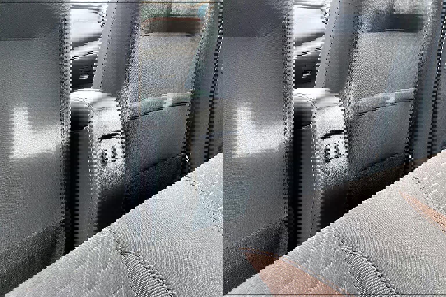 Certified 2023 Nissan Kicks SR image 34