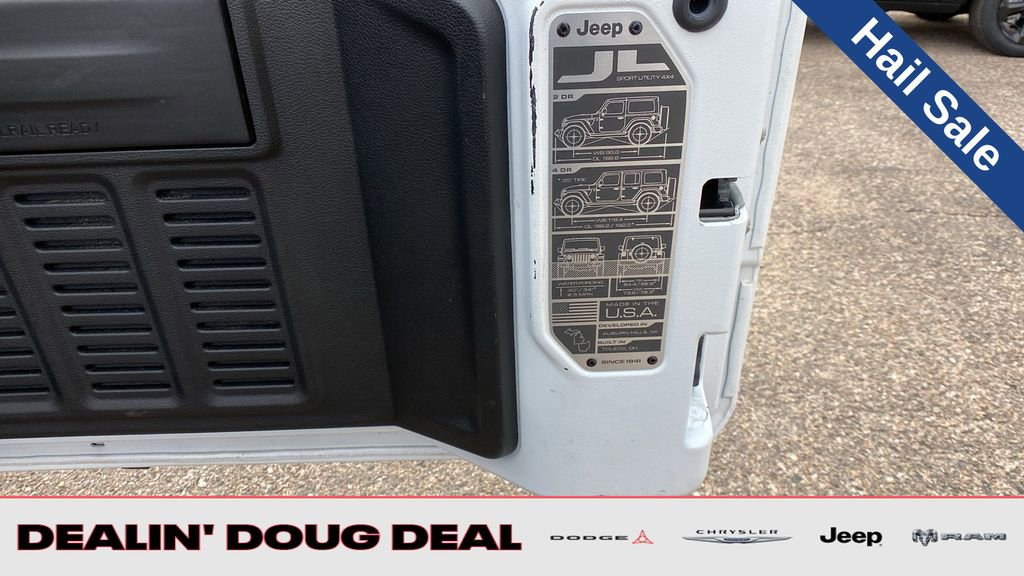 Used 2024 Jeep Wrangler Unlimited Rubicon image 35