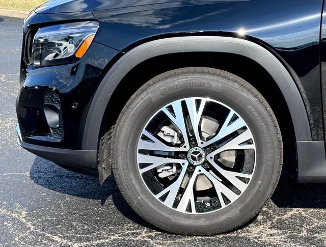 New 2026 Mercedes-Benz GLB 250 4MATIC image 7