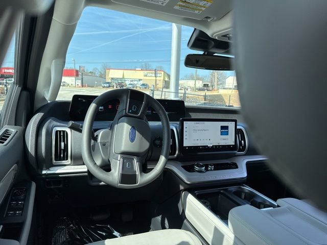 New 2026 Ford Expedition Max Active RWD image 28