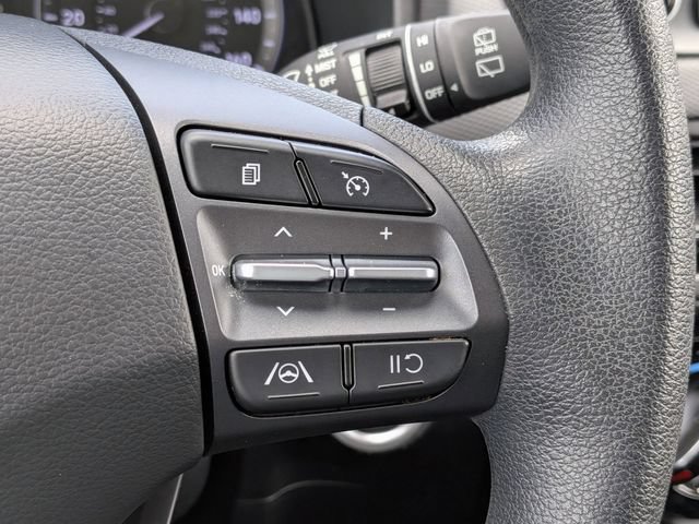 Used 2023 Hyundai Kona SEL FWD image 25