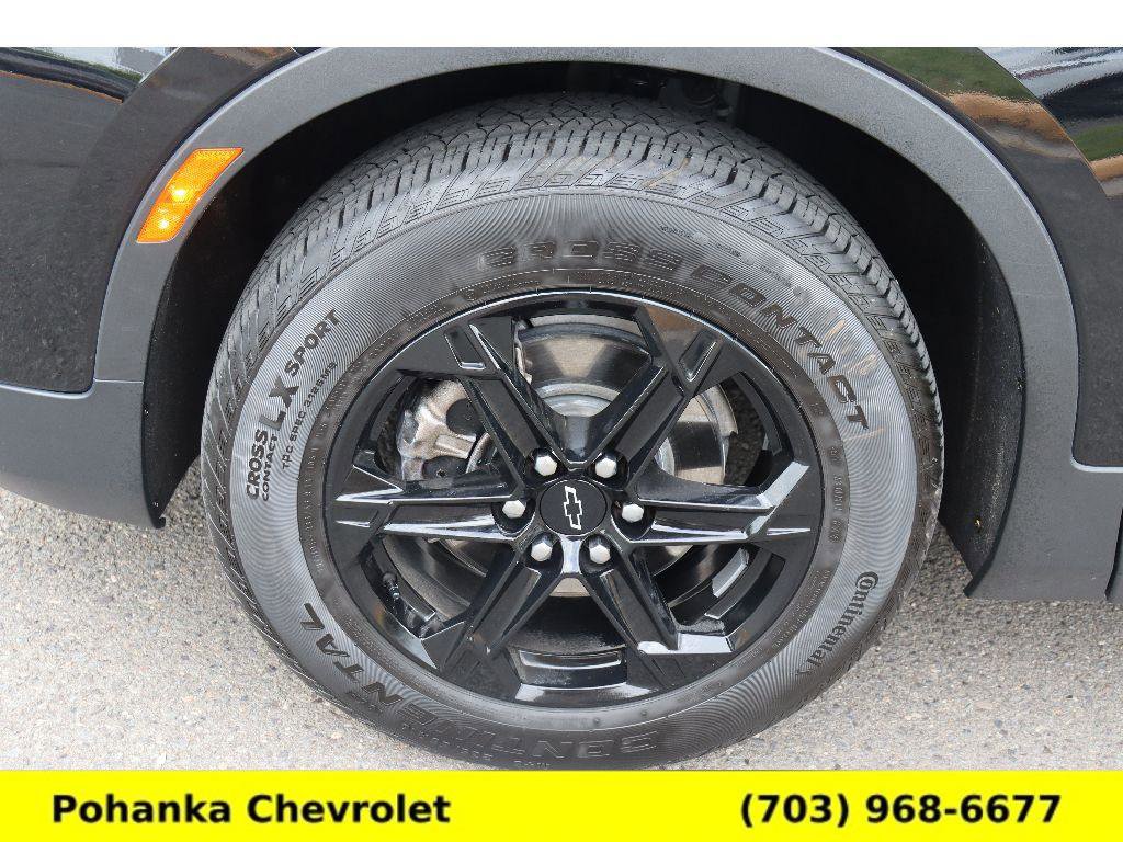 Used 2025 Chevrolet Blazer LT w/ Sound & Technology Package AWD/4WD image 30