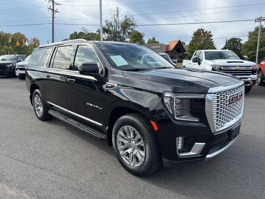 Used 2024 GMC Yukon XL Denali w/ Max Trailering Package AWD/4WD image 7