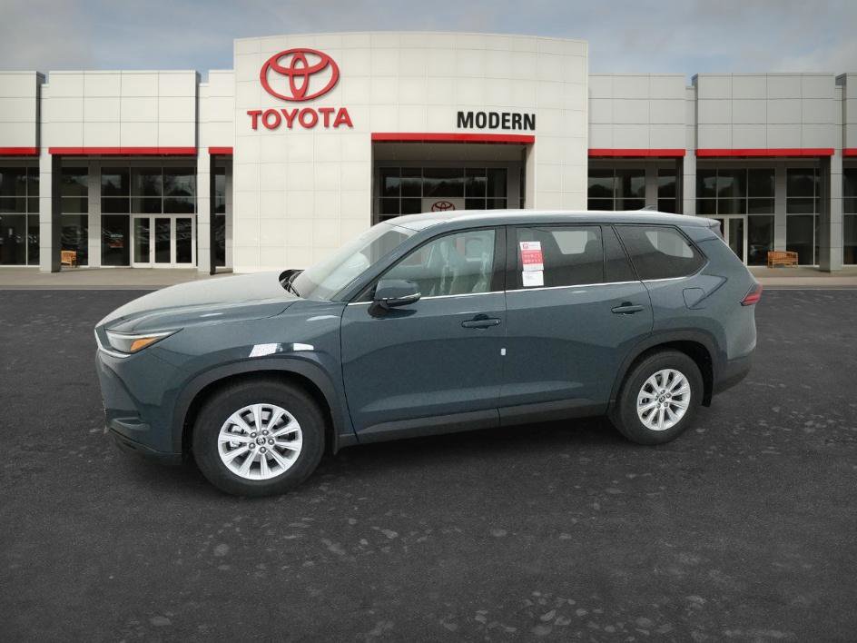 Certified 2026 Toyota Grand Highlander XLE FWD image 21