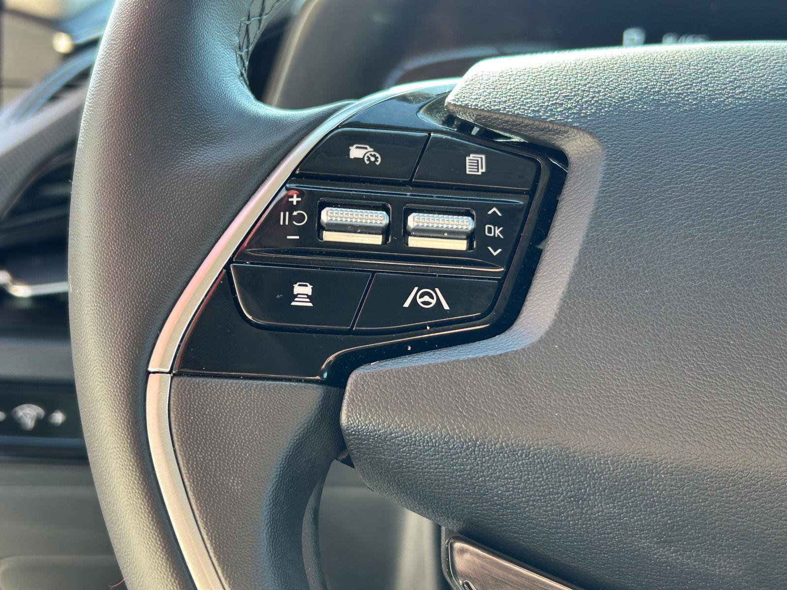 Used 2025 Kia Niro EX image 26
