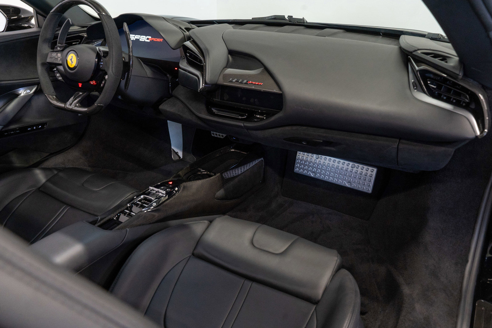 Used 2025 Ferrari SF90 Spider AWD/4WD image 13