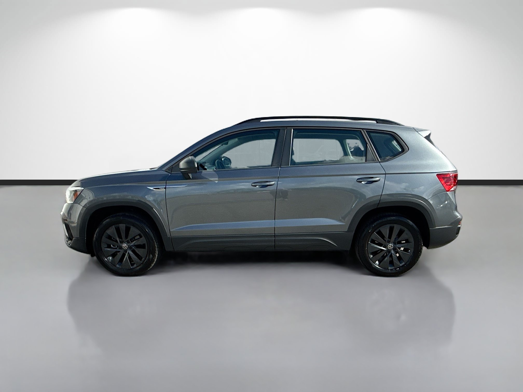 Used 2023 Volkswagen Taos S FWD image 6