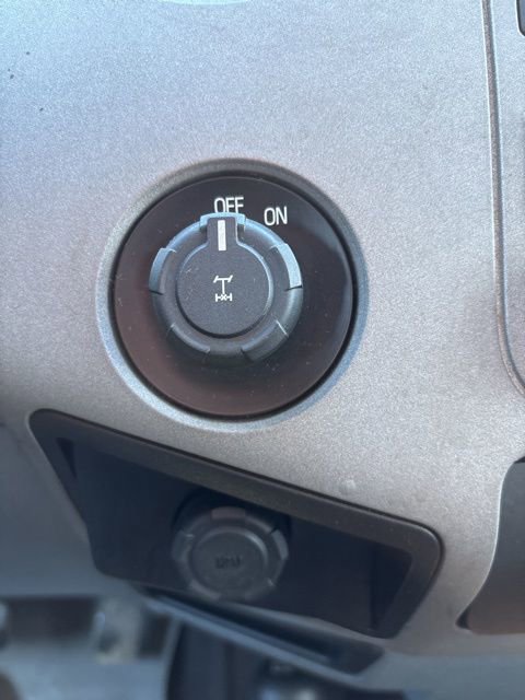 Used 2013 Ford F350 XLT w/ Chrome Pkg image 16