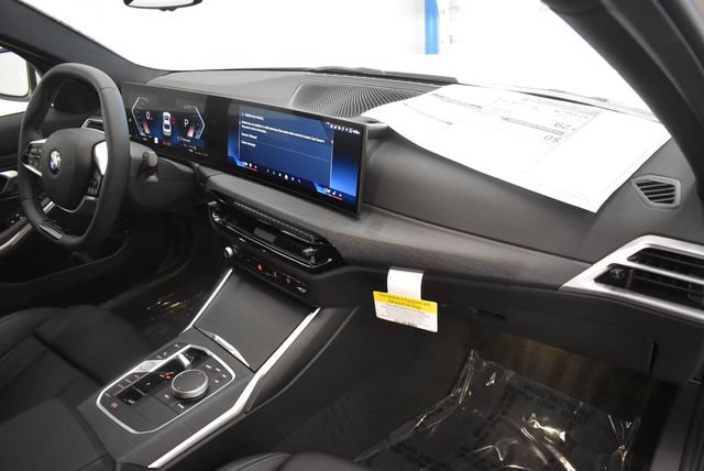 New 2026 BMW 330i xDrive Sedan w/ Convenience Package AWD/4WD image 18