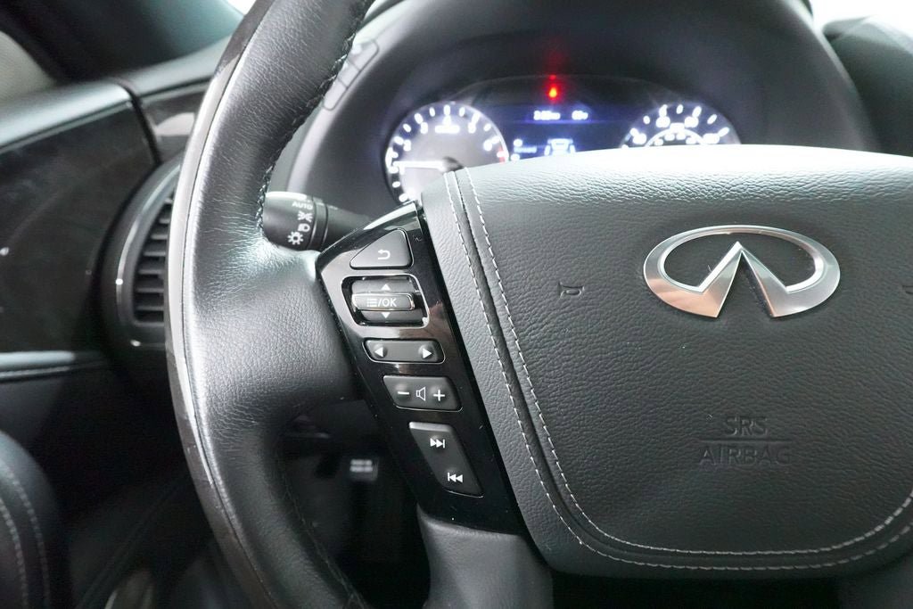 Used 2023 INFINITI QX80 Sensory w/ Cargo Package AWD/4WD image 11