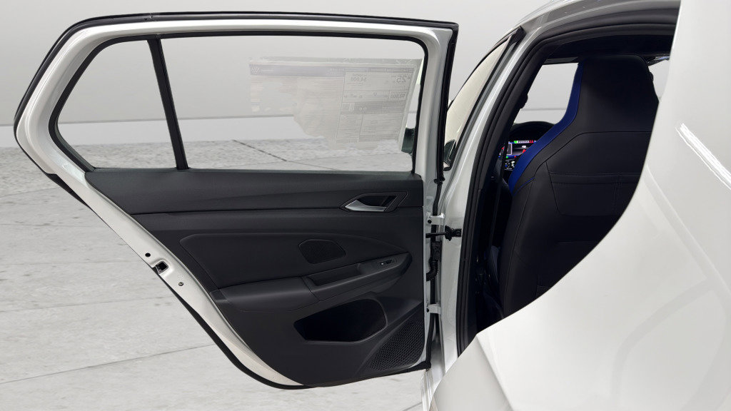 New 2026 Volkswagen Golf 2.0T image 33