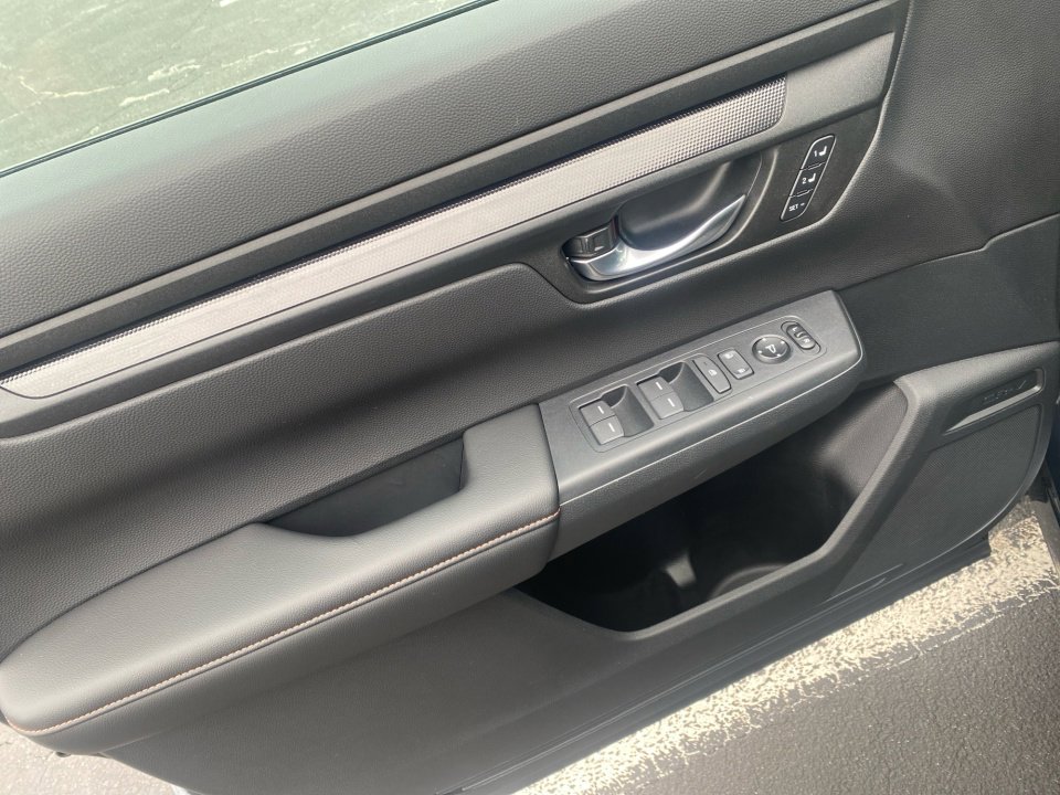 Certified 2026 Honda CR-V Sport-L image 32