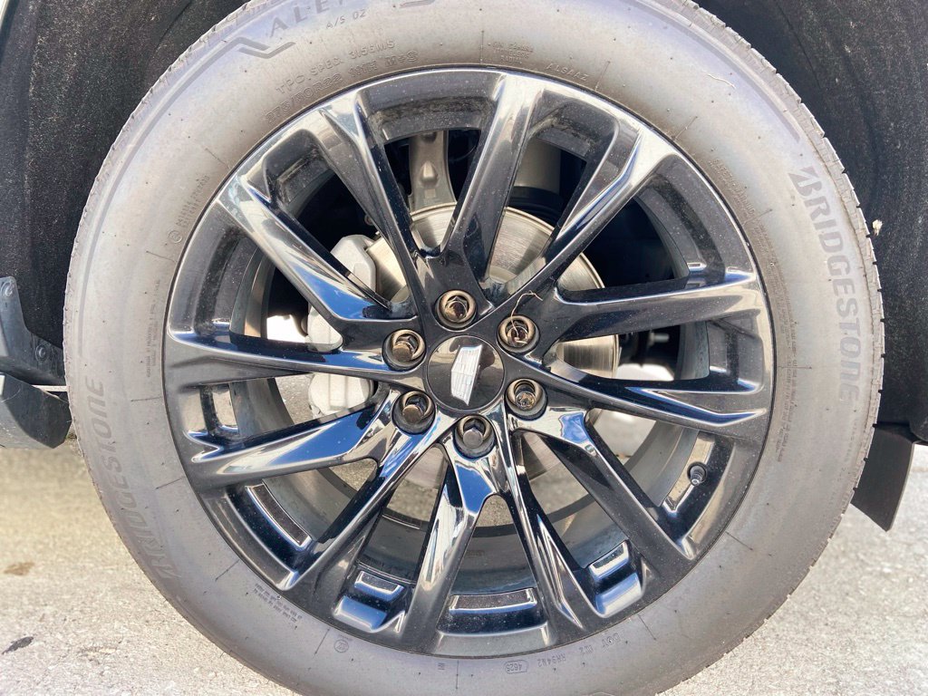 Used 2023 Cadillac Escalade Sport Platinum w/ LPO, ONYX Package AWD/4WD image 13