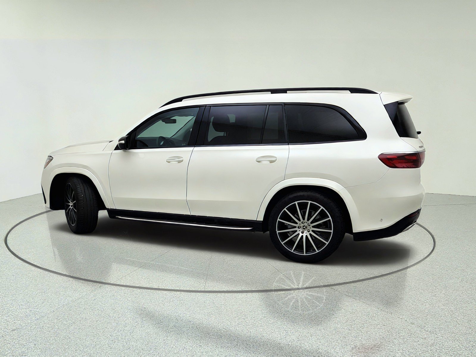 Certified 2024 Mercedes-Benz GLS 580 4MATIC image 13