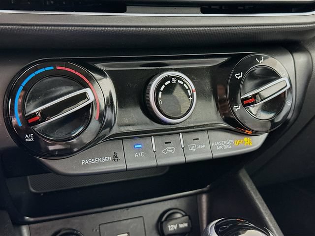 Certified 2023 Hyundai Kona SEL AWD/4WD image 19