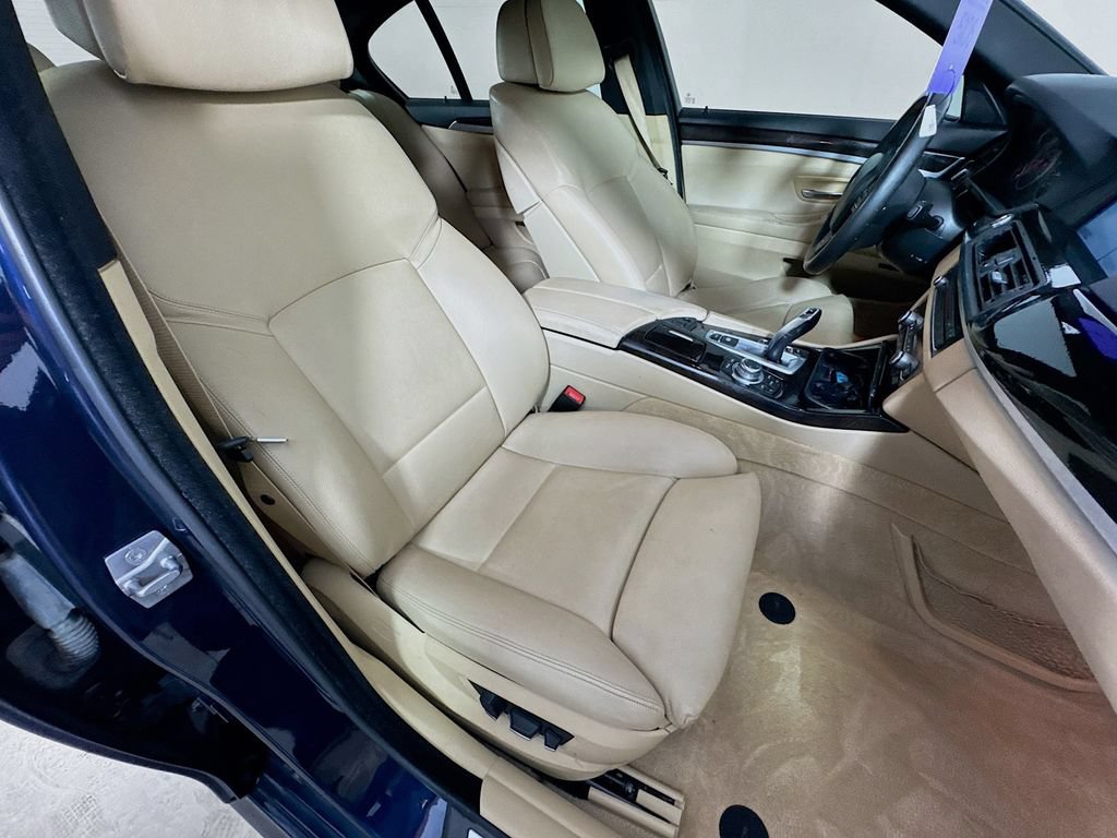 Used 2012 BMW 535i Sedan RWD image 35