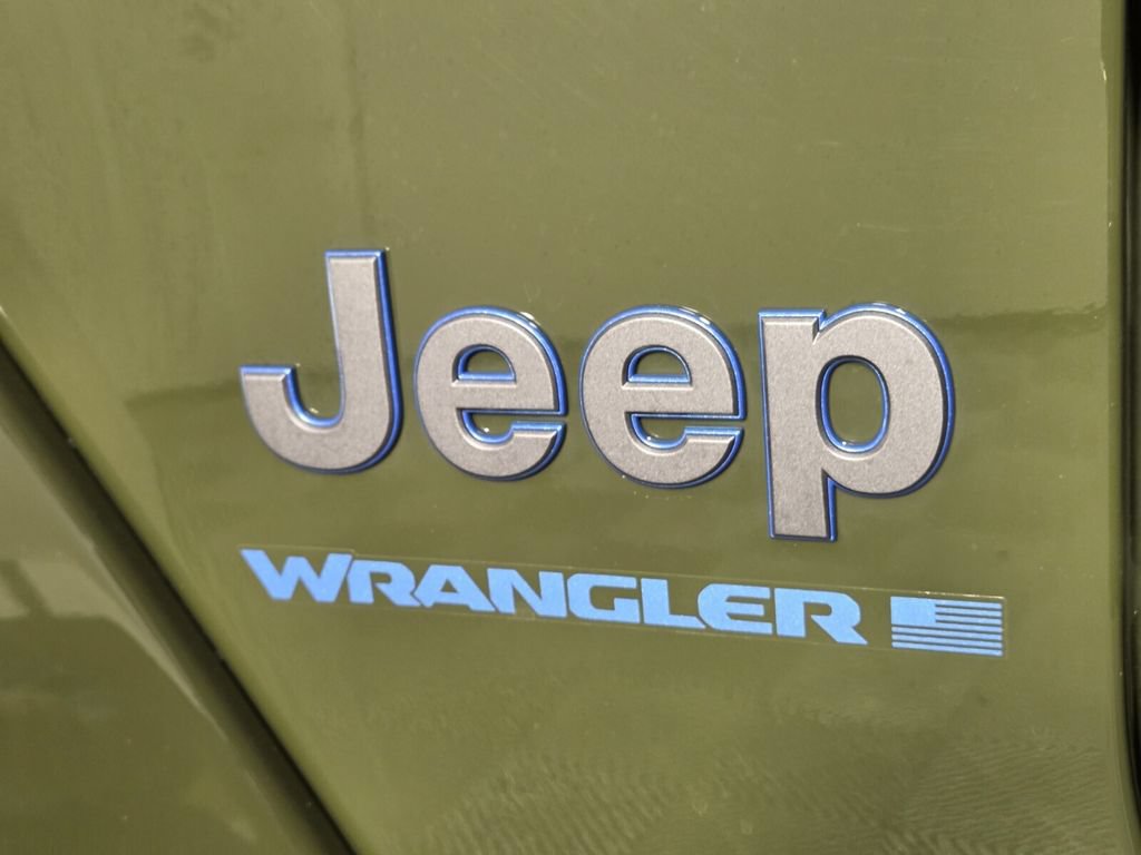 Used 2024 Jeep Wrangler Unlimited Rubicon 4xe AWD/4WD image 13