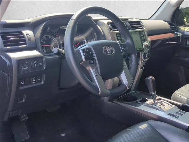 Used 2022 Toyota 4Runner Limited RWD image 9