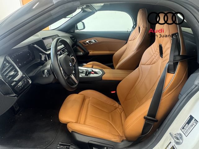 Used 2025 BMW Z4 M40i w/ Premium Package RWD image 22
