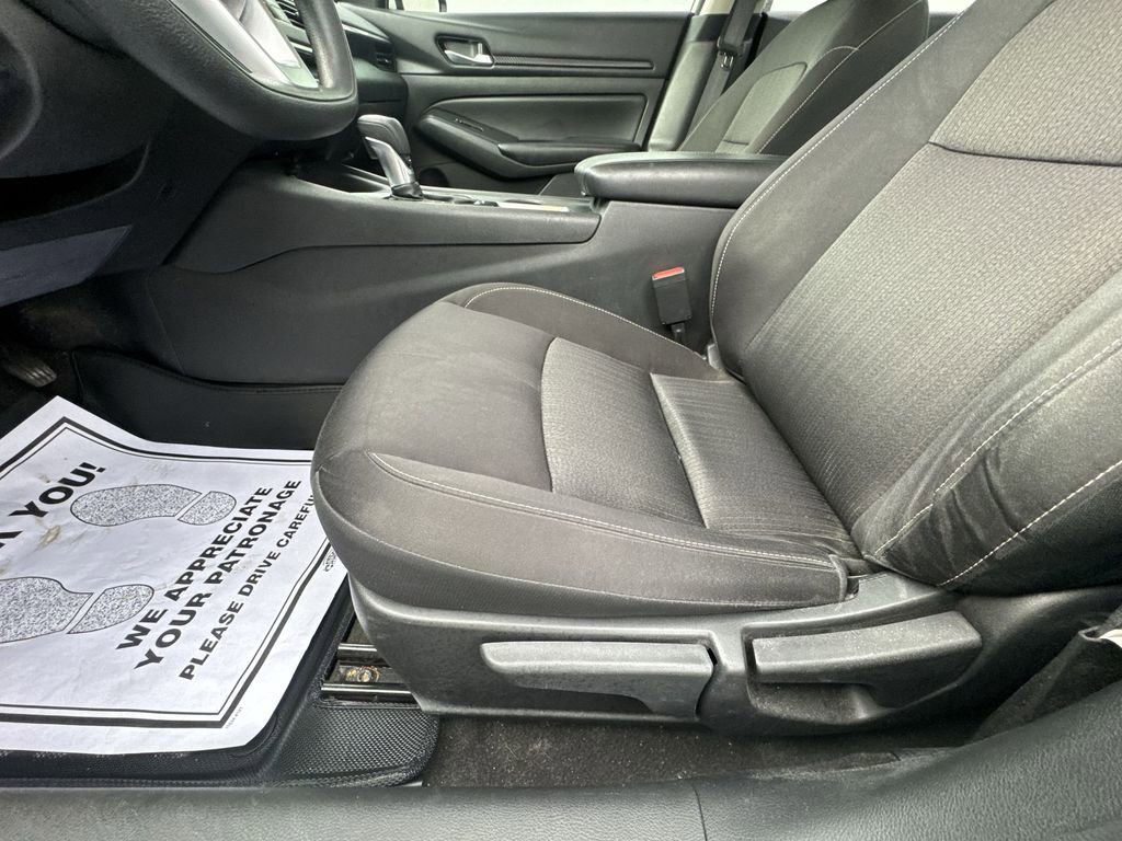 Used 2022 Nissan Altima 2.5 S image 12