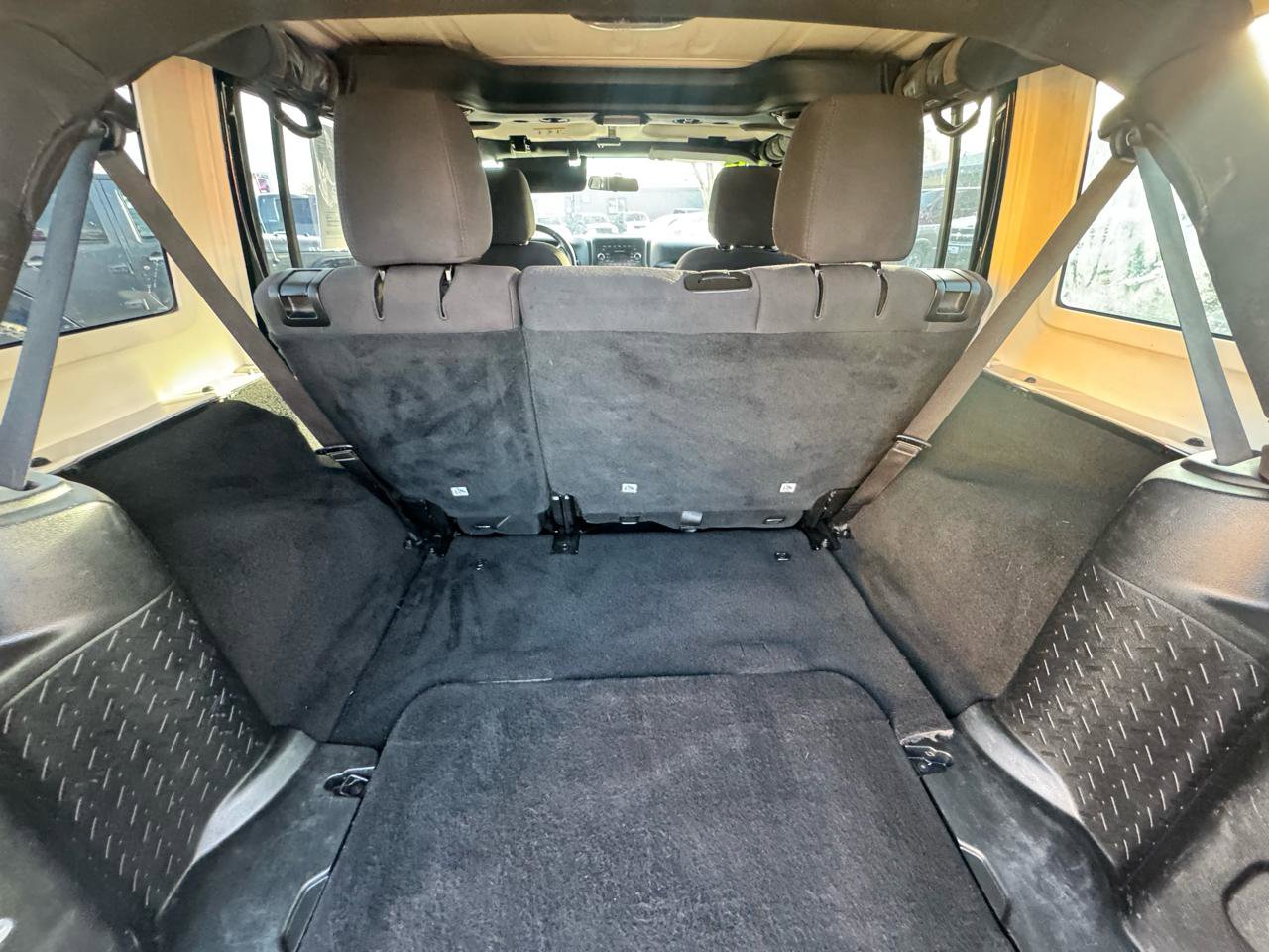 Used 2013 Jeep Wrangler Unlimited Sport w/ Connectivity Group image 15