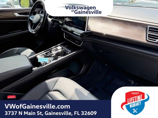 Certified 2025 Volkswagen Atlas SEL AWD/4WD image 10